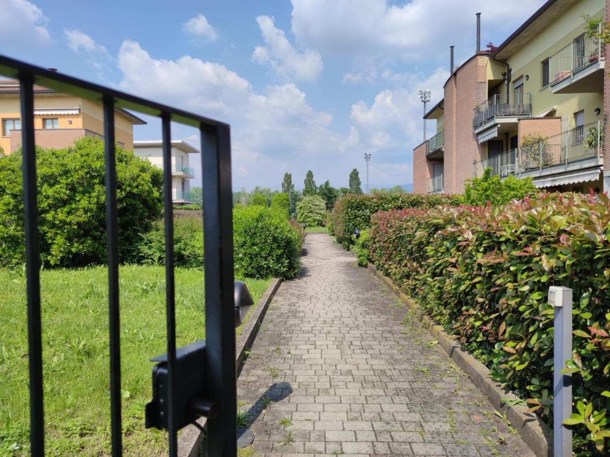 Appartamento Magnolia - Immobili E Soluzioni Rent Бергамо Екстериор снимка